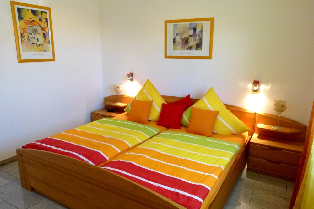 Info Slider Picture 1